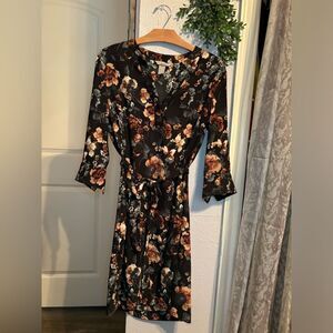 H&M | Floral Dress | Size 4